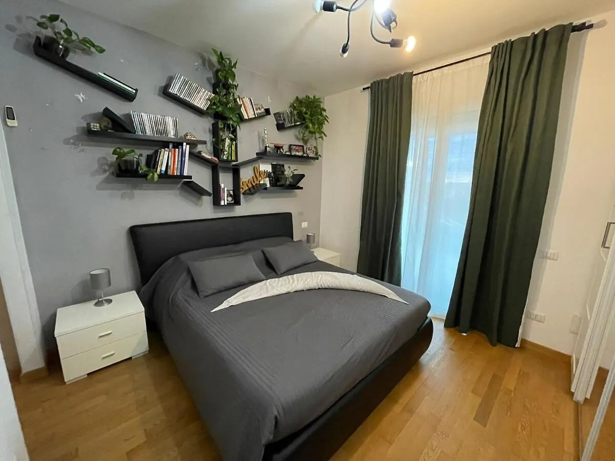 Apartment Cingoli11 Suite Rome Italy